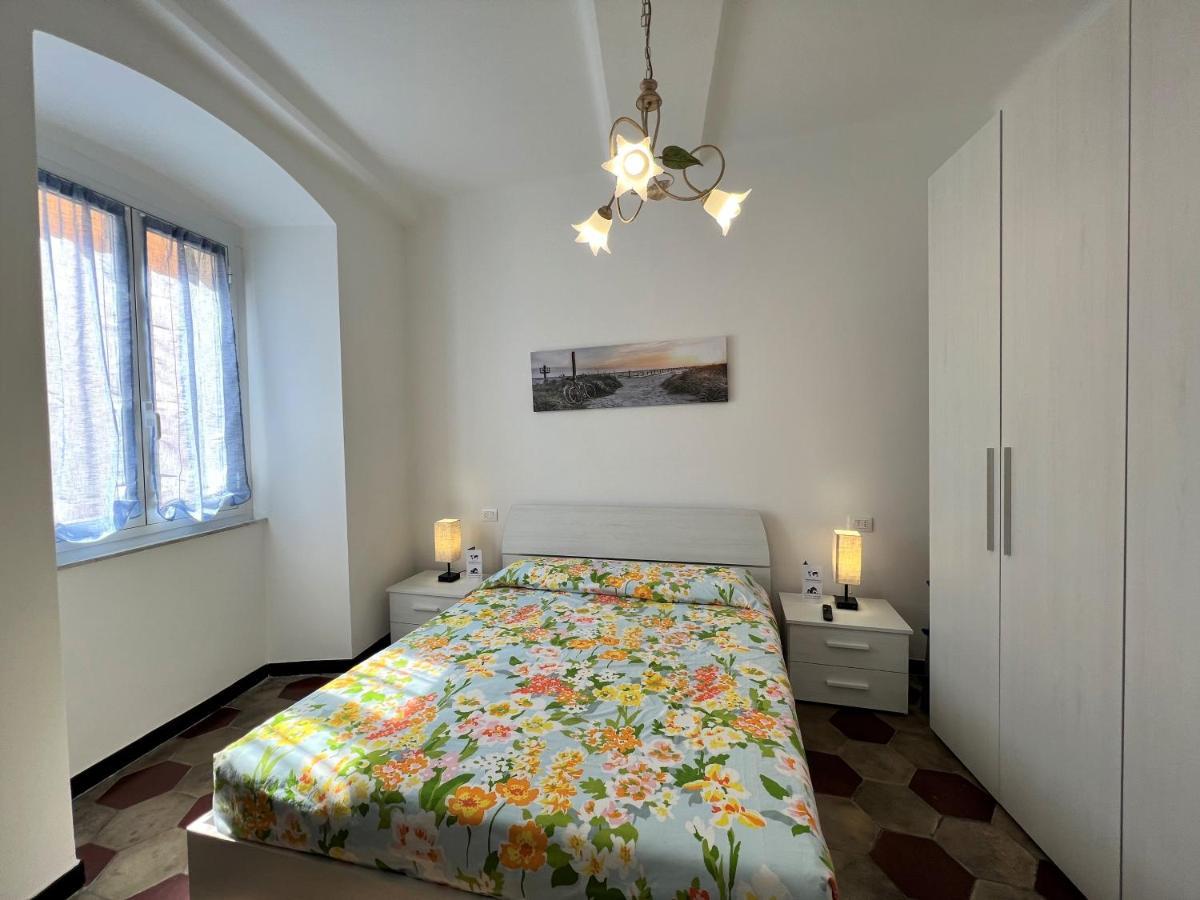 House Silvia By Holiday World Генуа Екстериор снимка